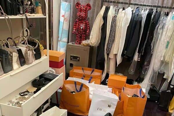 娄底市回收一线品牌衣服